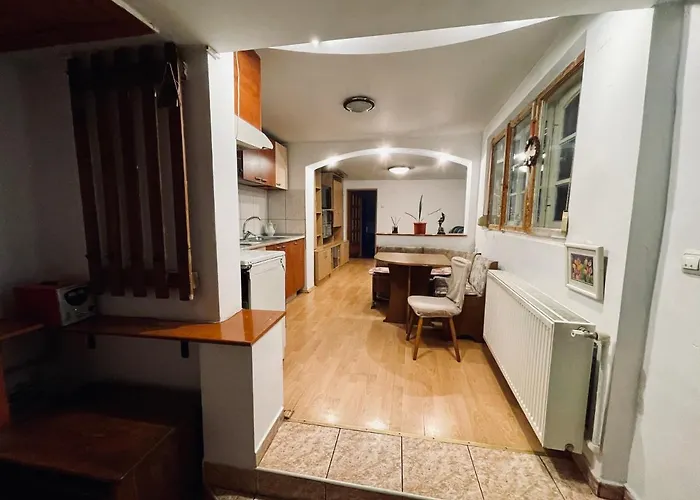 Ferienhaus Ada-ini House