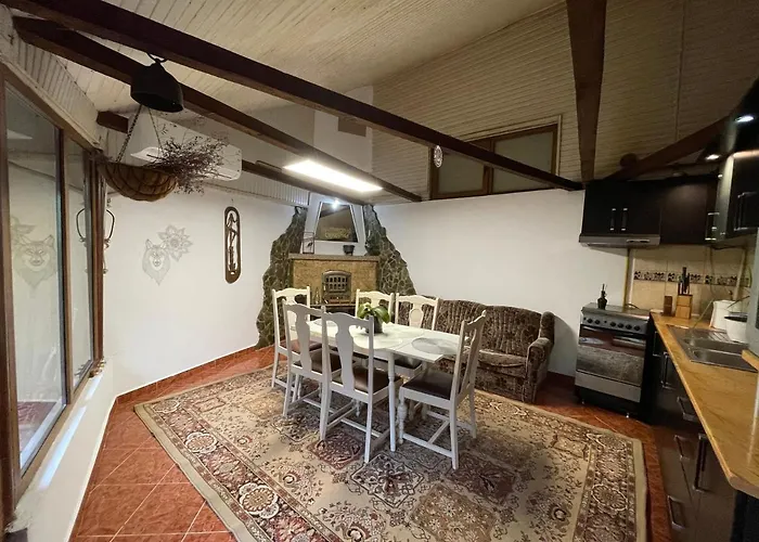 Сasa de vacaciones Ada-ini House *